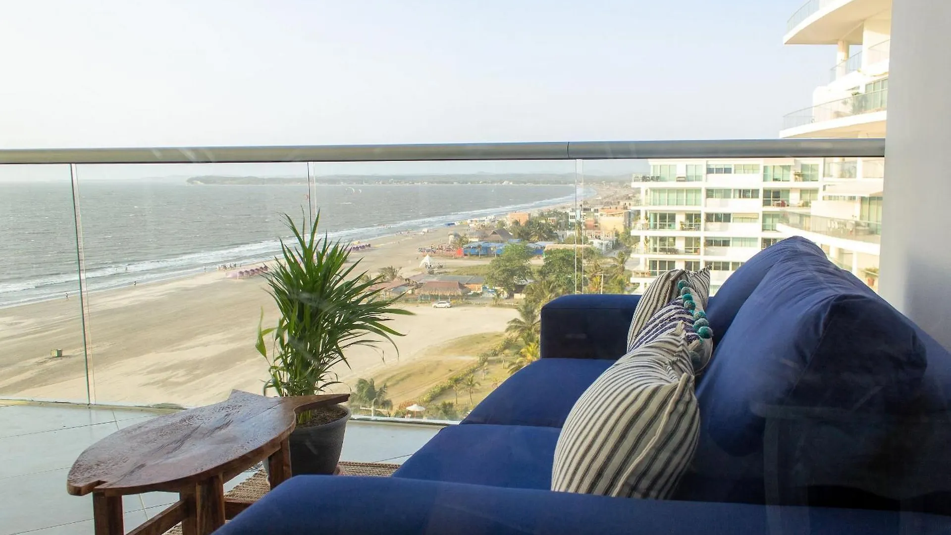 Apartamento Condominio Frente Al Mar Con Acceso Directo A La Playa Morros Epic. Cartagena